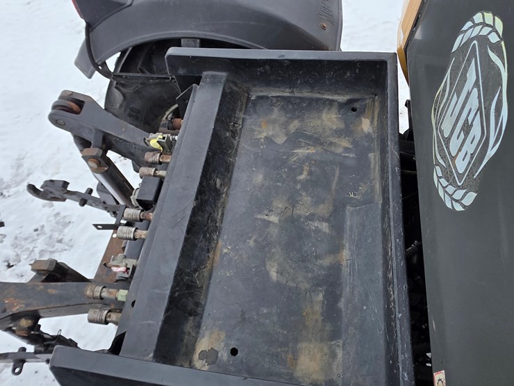 1998-jcb-185-65-image-52