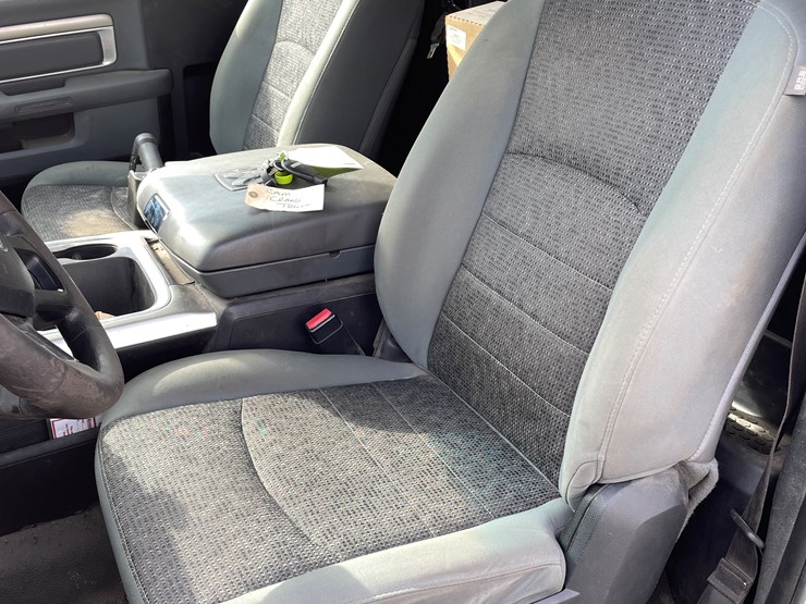 2017-dodge-ram-5500-image-70