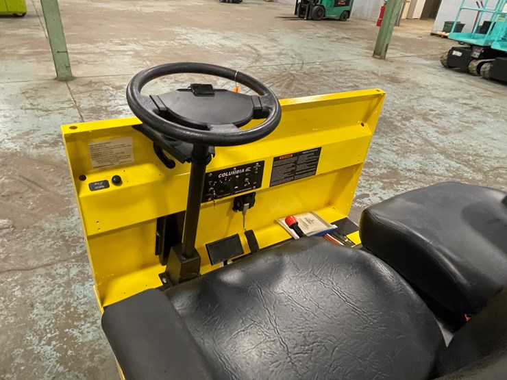 #187-•-columbia-payloader-electric-utility-vehicle-(new-old-stock-2022)-image-10