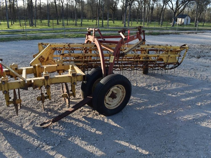 new-holland-258-image-1