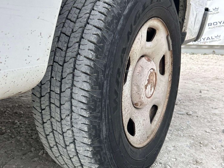 2005-ford-f1-image-24