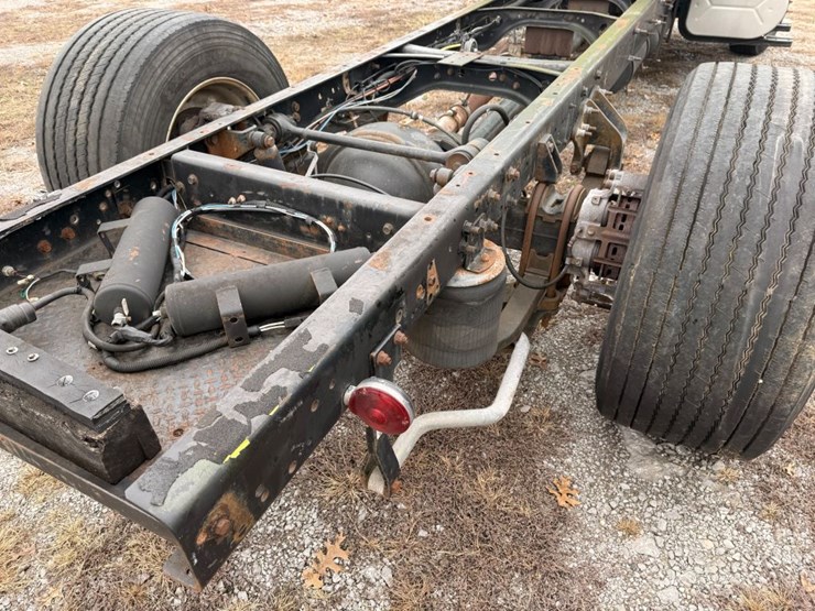 2012-international-durastar-4300-image-22