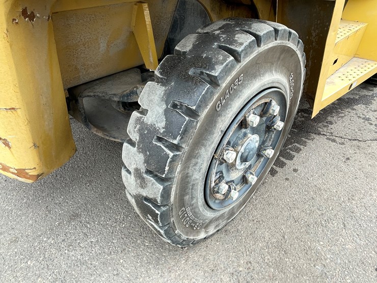 2018-caterpillar-dp135-image-28