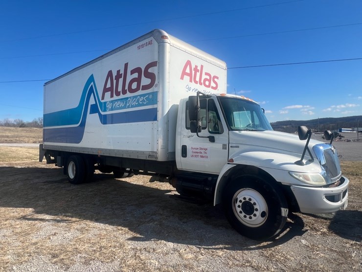 #30907-•-2008-international-durastar-4300m7-24'-single-axle-image-2