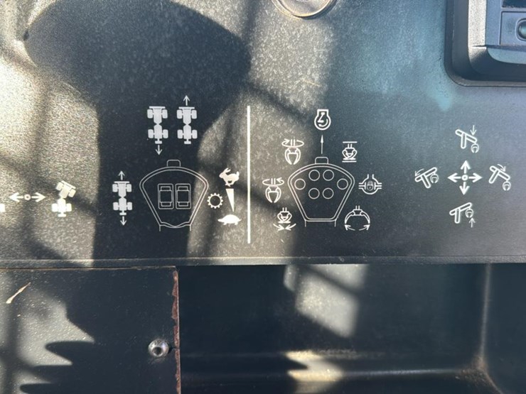 2022-tigercat-610e-image-50