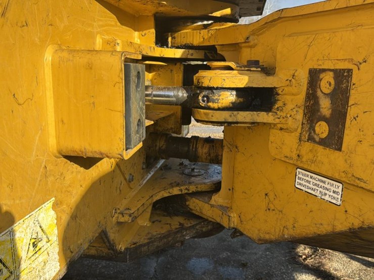 2022-tigercat-610e-image-28