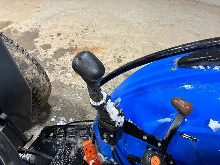 new-holland-tn65-image-20