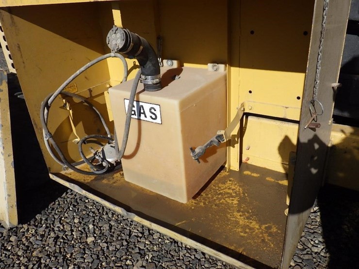 1998-grove-sm3884xt-image-10