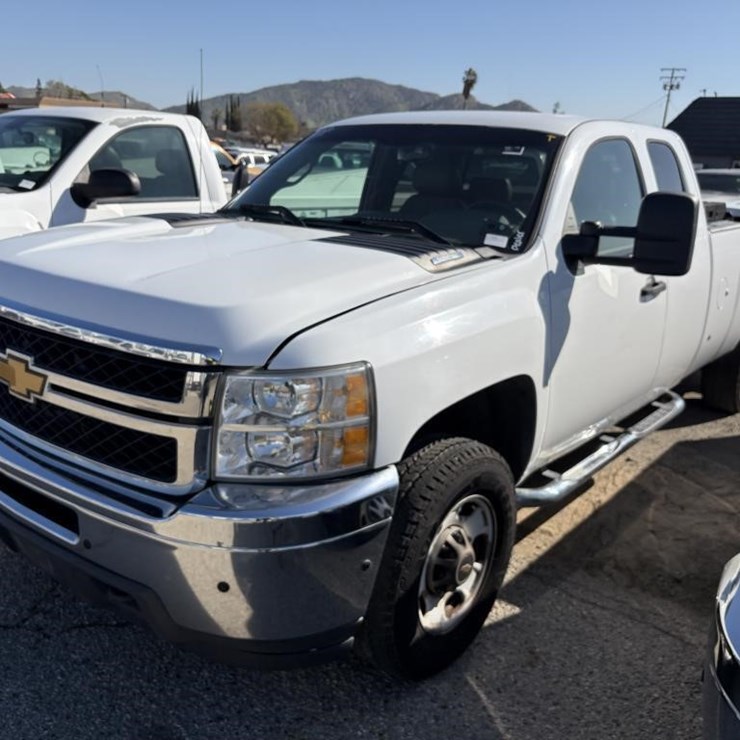 2013 CHEVROLET 2500