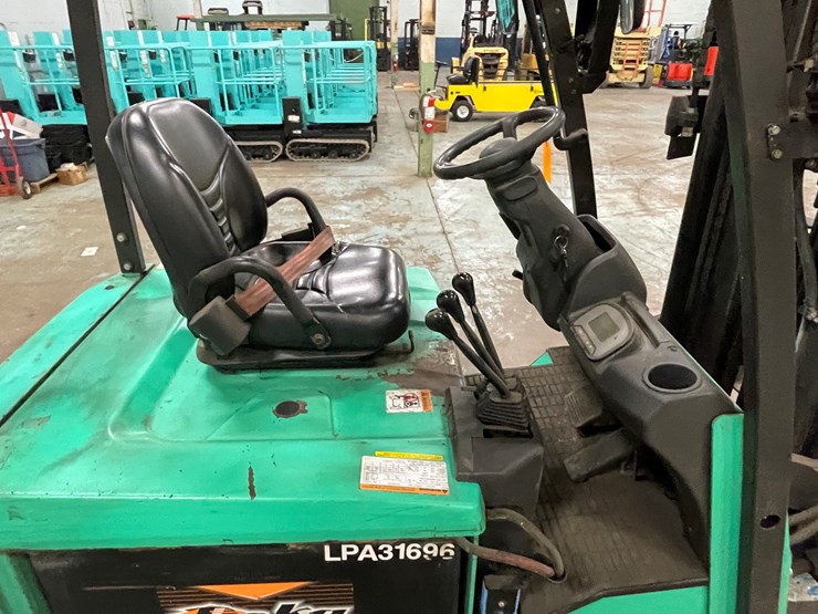 #181-•-2017-mitsubishi-electric-forklift-image-22