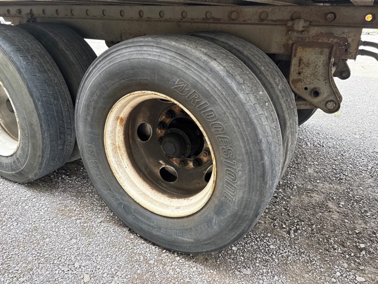 1996-axle-great-dane-tandem-image-8