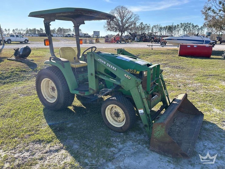 john-deere-4300-image-2