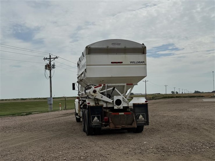 1985-ford-ltl9000-image-5