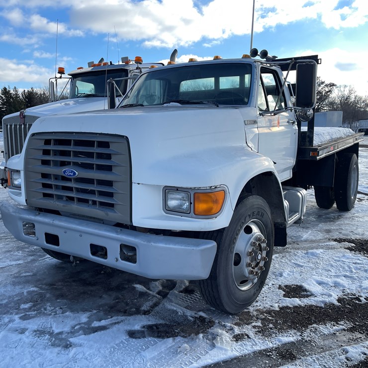1995 FORD F750