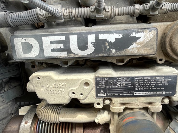 #132-•-2017-skyjack-sj643-telehandler-image-34