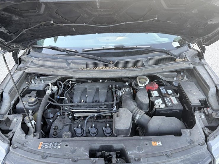 2018-ford-explorer-image-18