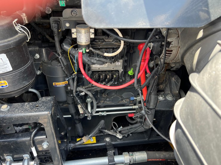 2023-new-holland-cr10.90-image-94