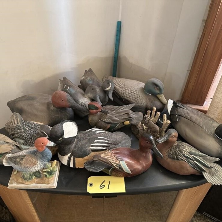 Vintage Wooden Ducks & Displays