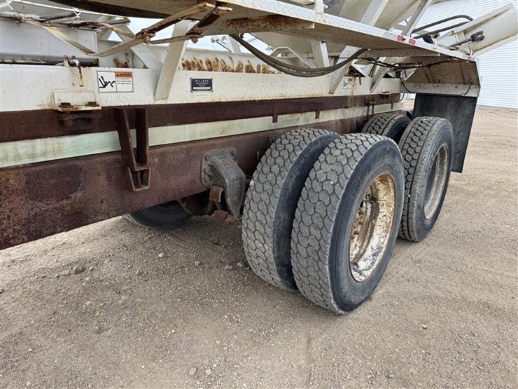 1985-ford-ltl9000-image-17