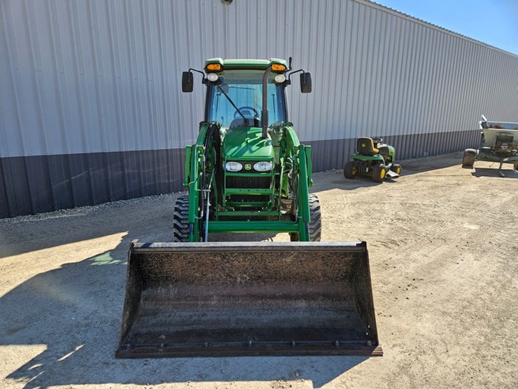 john-deere-4720-image-8