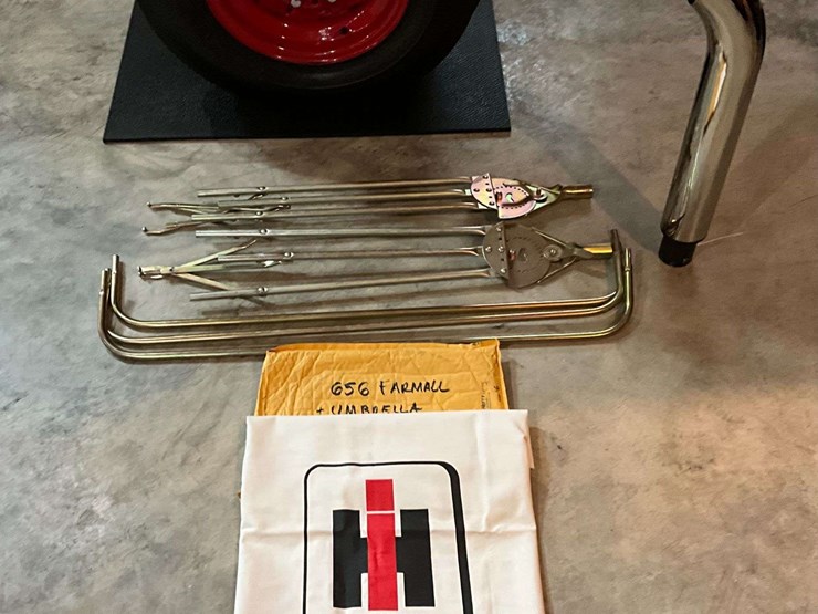 1969-farmall-656-image-18