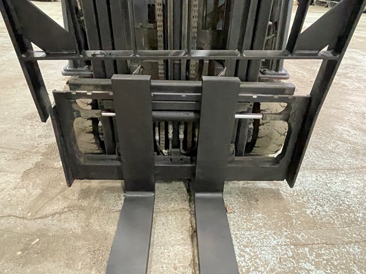 #171-•-2016-toyota-electric-forklift-image-11