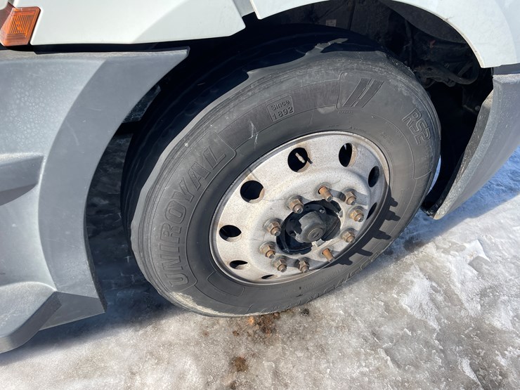 #1454-•-2019-freightliner-cascadia-truck-tractor**non-runner**-(has-mn-title)-image-34