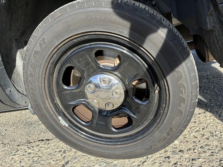 2018-ford-explorer-image-5