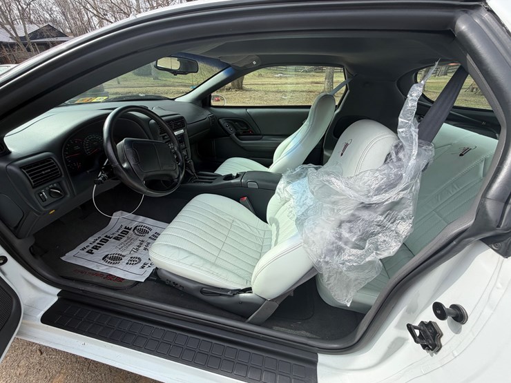 #30932-•-1997-chevrolet-camaro-ss-30th-anniversary-coupe-image-20