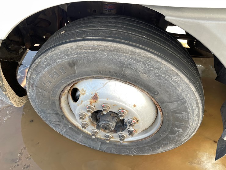 2012-international-prostar-image-12