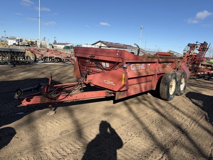 gehl-1410-image-1