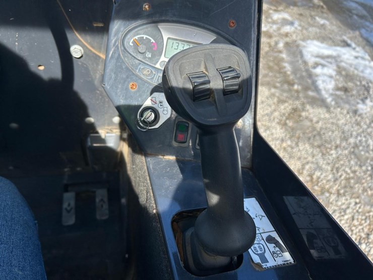 2022-bobcat-l28-image-20