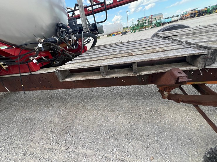 case-610-sprayer-system-2000-gallons-image-19