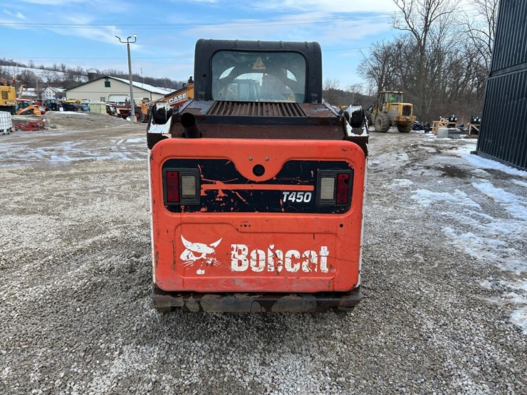 2017-bobcat-t450-image-3