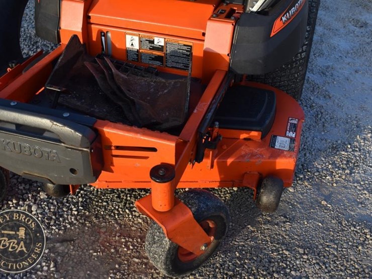 kubota-z122e-image-26