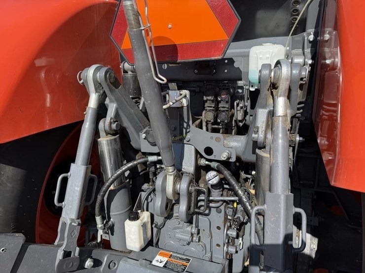 2023-kubota-m7-152-image-11