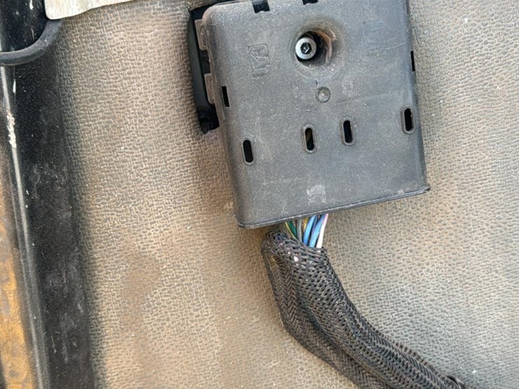 2002-caterpillar-d6r-xw-image-71