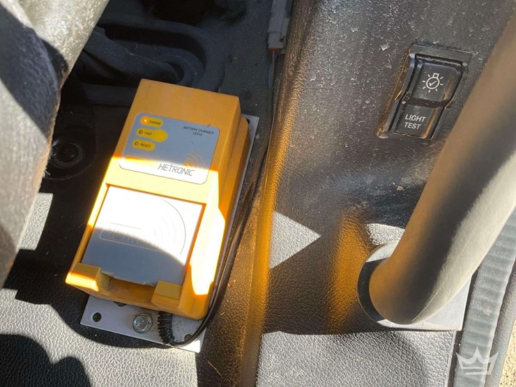 2024-freightliner-m2-106-image-25