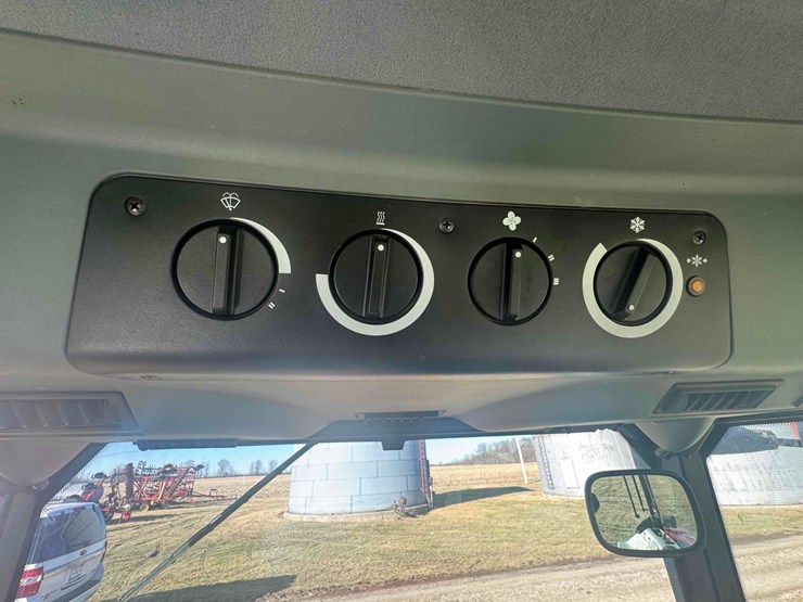 2000-case-110-image-57