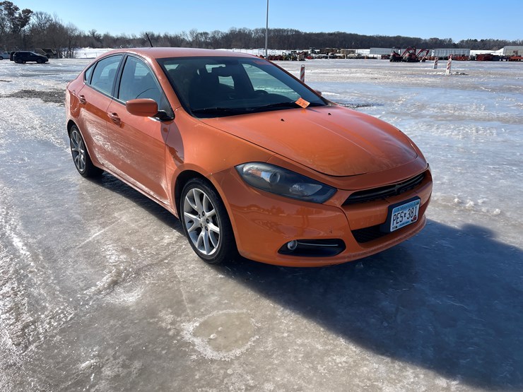 #1520-•-2014-dodge-dart-sxt-(has-mn-title)**no-brakes**must-be-trailered**-image-4