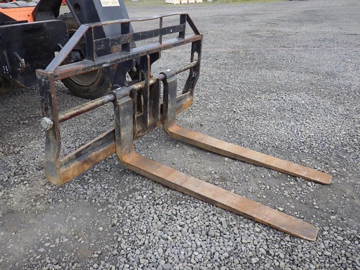 2014-jlg-g9-43a-image-21