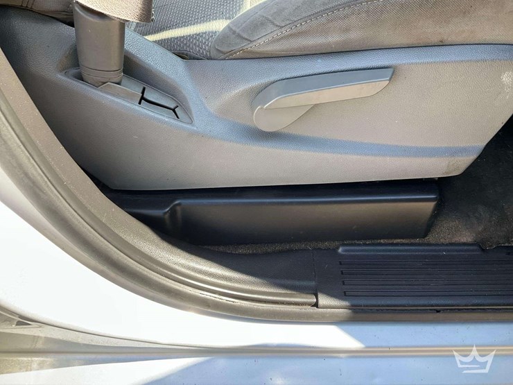 2016-chevrolet-silverado-1500-image-26