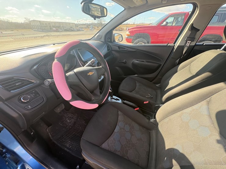 #30904-•-2016-chevrolet-spark-ls-cvt-hatchback-image-13