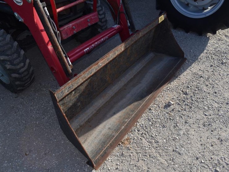 mahindra-1626-image-3