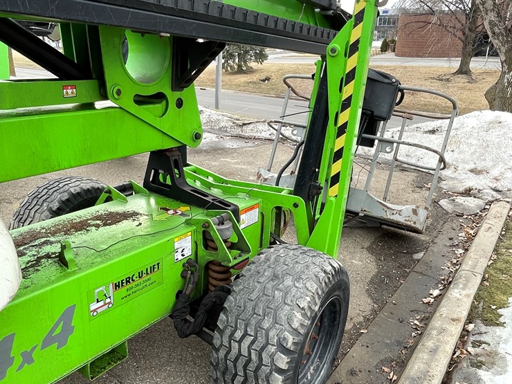 #4222-•-2019-nifty-sd64-4x4x4-telescopic-boom-lift-image-43