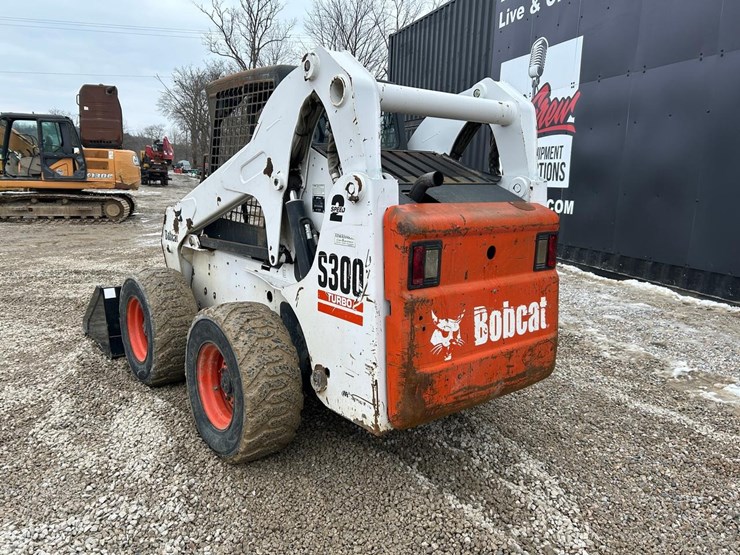 bobcat-s300-image-2