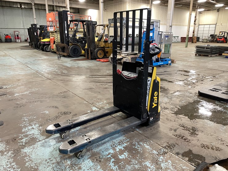 #234-•-2021-yale-electric-pallet-jack-image-23