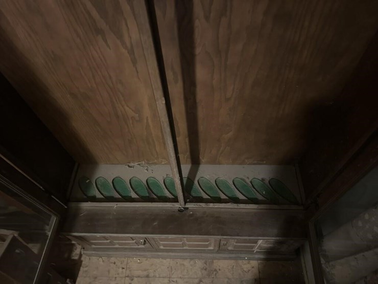 wooden-gun-cabinet-image-6