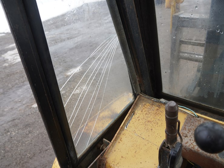 #106-•-hyster-135-forklift-image-23