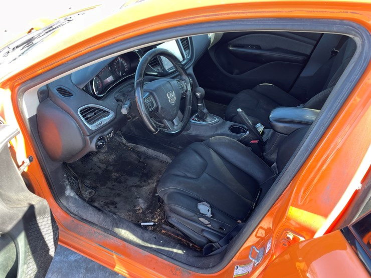 #1520-•-2014-dodge-dart-sxt-(has-mn-title)**no-brakes**must-be-trailered**-image-22